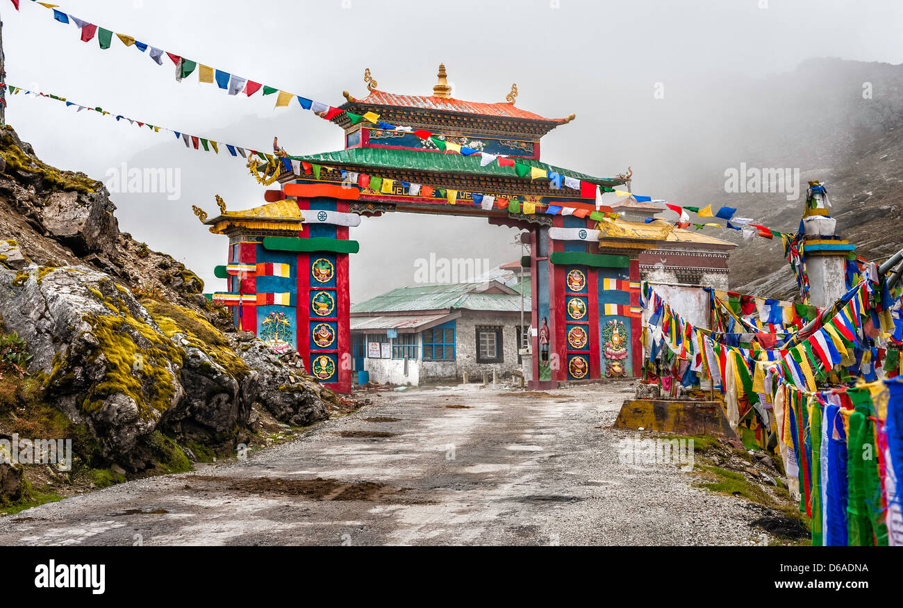  - Bhalukpong 01Night, Dirang 1Night,Tawang 3Night,Bomdila 1Night,Guwahati 1Night