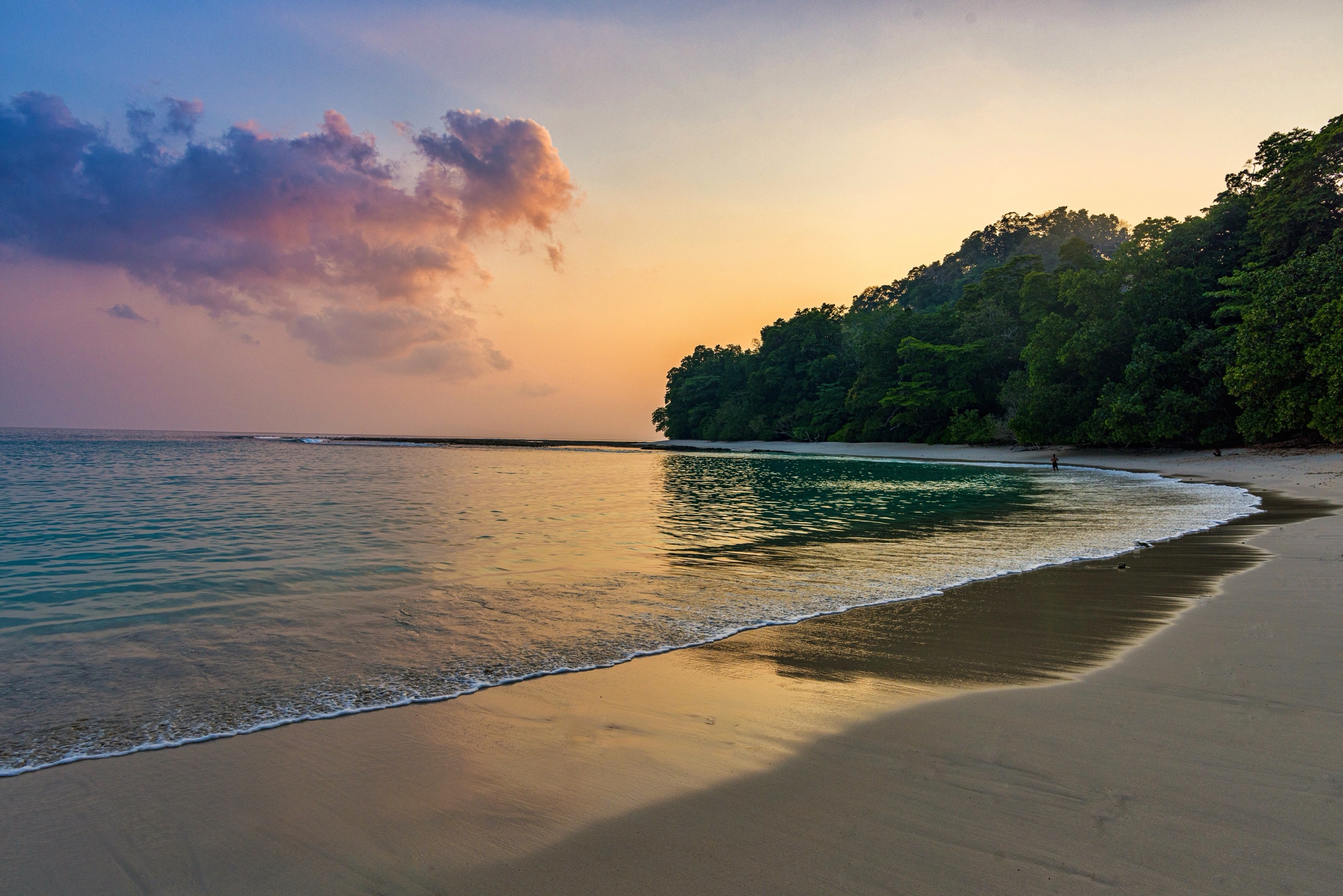  - 2 Nights Port Blair , 2 Nights Havelock Island